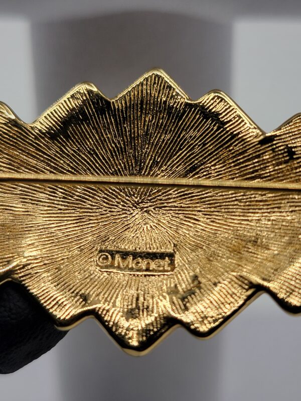 BRO-00031 Vintage Monet Geometric Stacked Rhombus Brooch, Gold Tone Concentric Squares Modernist Pin