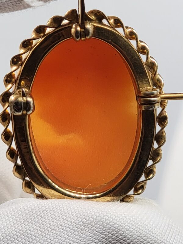 Vintage Carved Shell Cameo 12K Gold Filled Brooch Pendant