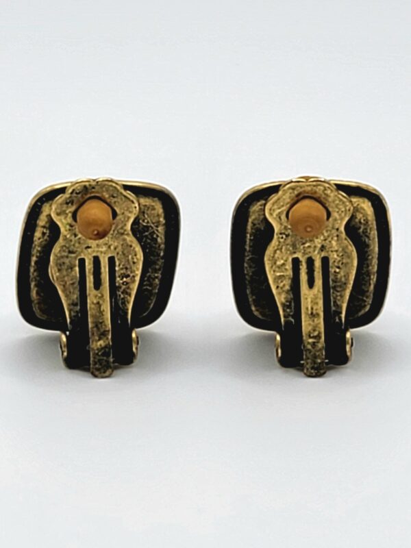 Vintage Antiqued Gold Tone Beige Cabochon Necklace Clip Earrings Set