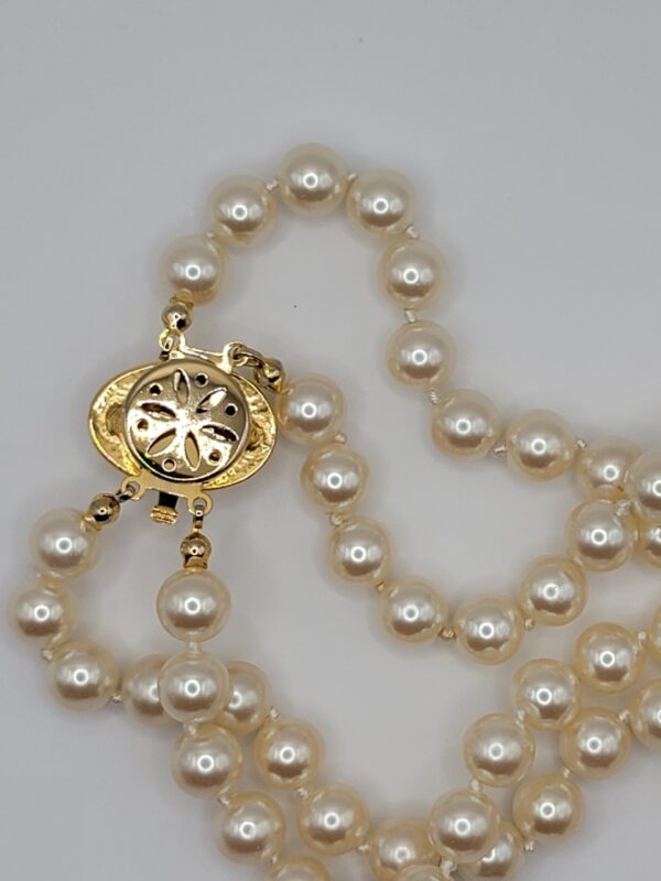NEC-00006 (1) Vintage Double Strand Faux Pearl Necklace Gold Clasp 23 Inch