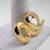 BRO-00040 (8) Vintage Tora Gold Tone Abstract Swirl Brooch