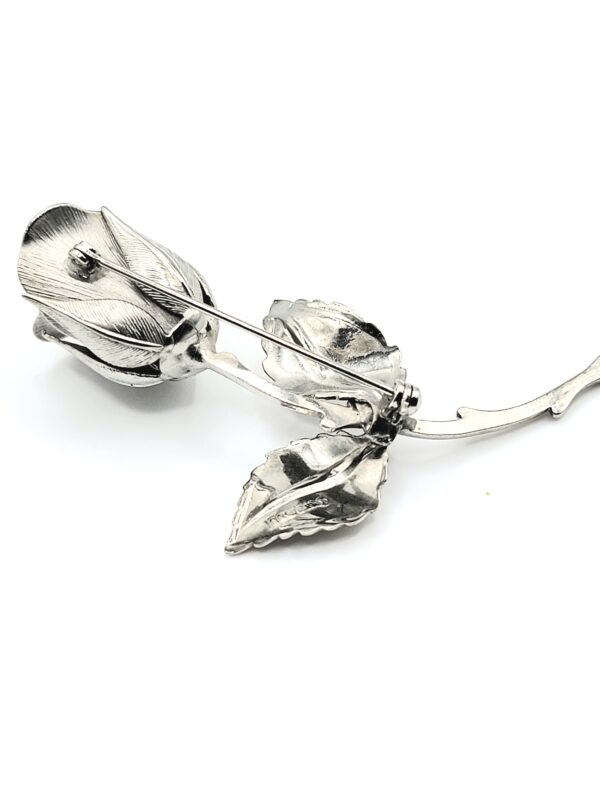 BRO-00050 (1) (10) Giovanni Silver-Tone Sculpted Rosebud Brooch