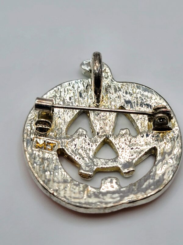 Vintage "MJ" Silver-Tone Enamel Jack-O'-Lantern Pumpkin Halloween Brooch Pendant