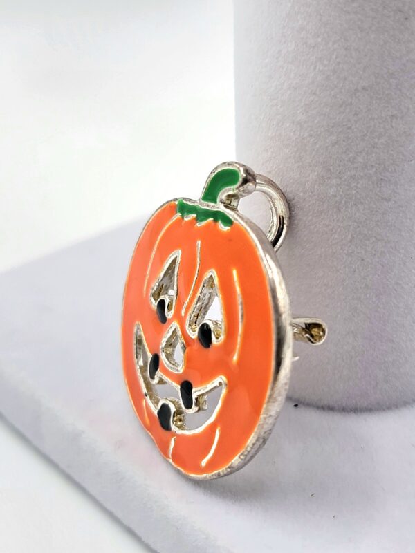 Vintage "MJ" Silver-Tone Enamel Jack-O'-Lantern Pumpkin Halloween Brooch Pendant